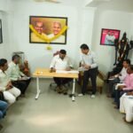 ఉపరాష్ట్రపతి రాధాకృష్ణన్‌తో కలిసి శ్రీవారిని దర్శించుకున్న కోలా ఆనంద్