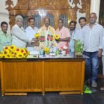 సచివాలయ సిబ్బంది నిర్లక్ష్యం పట్ల ప్రభుత్వ విప్ గన్నవరం ఎమ్మెల్యే యార్లగడ్డ వెంకట్రావు ఆగ్రహం