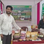 చంద్రబాబు జన్మదిన వేడుకల సందర్బంగా యలమంచిలిలో ఘన కార్యక్రమం – మాజీ సర్పంచ్ లక్ష్మీకి విశేష సన్మానం….