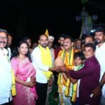 బి ఫార్మసీ విద్యార్థుల వీడ్కోలు హంగామా