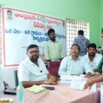 శ్రీకాళహస్తి మీసేవ కేంద్రంలో 15 రోజుల కంప్యూటర్ శిక్షణ
