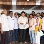 మనుబోలులో ఘనంగా ఎన్టీఆర్ జయంతి వేడుకలు