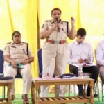 ఎద్దుల బండిపై వినూత్న నిరసన.. పెట్రోల్ ధరలు తగ్గించాలంటూ మేకపాటి రాజగోపాల్