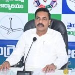 తిమ్మాజీపేట మండలం లో ఉపాధి పనులను పరిశీలించిన ఏపీఓ సత్యనారాయణ