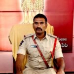 బైక్ ప్రమాదంలో గాయపడిన వైసీపీ నాయకుడు లక్కు నరసింహారెడ్డిని పరామర్శించిన ఎమ్మెల్సీ పర్వత రెడ్డి