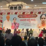 తిరుచెందూరు మురుగన్ ఆలయంలో అర్చకుల అవినీతి..