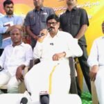 మాజీ ముఖ్యమంత్రి వైఎస్ జగన్‌ను కలిసిన వల్లూరు హర్షవర్ధన్ రెడ్డి