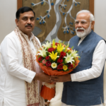 అపార్ట్‌మెంట్ వాసులకు షాక్