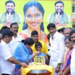 గిరిజనుల అభ్యున్నతికి బొజ్జల కుటుంబం అండ-బృందమ్మ