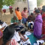 ಮನೆ-ಮನೆ ಸಮೀಕ್ಷೆ? ‘ಇಲ್ಲಿಗೆ ಬನ್ನಿ’ ಸಮೀಕ್ಷೆ – ಎನ್. ಗೊಲ್ಲಪಲ್ಲೆ: ನಿಯಮಗಳನ್ನು ಉಲ್ಲಂಘಿಸಲಾಗುತ್ತಿರುವುದರಿಂದ ಜನರು ವಿವಿಧ ತೊಂದರೆಗಳನ್ನು ಎದುರಿಸುತ್ತಿದ್ದಾರೆ.