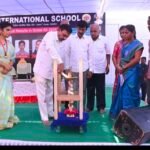 మాలేపాటి దాతృత్వంతో పాఠశాలకు సీసీ కెమెరాలు
