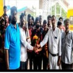 വിജയത്തിന് പിന്നിൽ സ്ഥിരോത്സാഹമാണ്… യലമഞ്ചിലിയിലെ ജനങ്ങൾ ഹോക്കി വീരന്മാർക്ക് അഭിനന്ദനങ്ങൾ അർപ്പിച്ചു…!