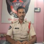 അണ്ണാദേവരപേട്ടിലെ പോക്കർ സ്ഥാപനത്തിൽ പോലീസ് റെയ്ഡ്, അഞ്ച് പേർ അറസ്റ്റിൽ, 16,100 രൂപയും 52 പോക്കർ ചിപ്പുകളും പിടിച്ചെടുത്തു.