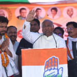 ರಾಮ ಮಂದಿರದಲ್ಲಿ 5,000 ಕೋಟಿ ರೂಪಾಯಿ ದುರುಪಯೋಗವಾಗಿದೆ ಎಂದು ಖರ್ಗೆ ಆರೋಪಿಸಿದ್ದಾರೆ.
