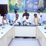 రోడ్డు ప్రమాదంలో గాయపడిన జనసైనికుడికి దండి నరేంద్ర భరోసా-త్వరలోనే కోలుకుంటారని వెల్లడి