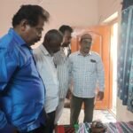 పెద్దవంగరలో బీఎస్పీ నాయకుల పరామర్శ, ఇద్దయ్యకు నివాళి