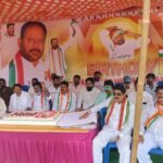 అమ్మ మాట వినాలి