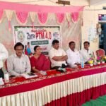 గుంతలమయంగ కొత్తగూడెం ప్రభుత్వ ఆసుపత్రి లోపలి ప్రాంతం