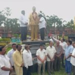 * పవన్ కళ్యాణ్ గారి లైబ్రరీ తిలకించిన జస్టిస్ అబ్దుల్ నజీర్ గారు