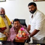 బిజినపల్లి :అండగా నిలిచిన స్నేహం.. ప్రభాకర్ కుటుంబానికి రూ.26 వేల విరాళం