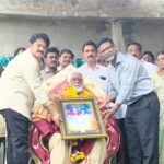 వేముల మండల మహిళా సమాఖ్య కార్యవర్గ సమావేశంలో ఏపీఎం ఆంజనేయులు