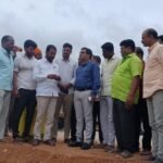 కోర్టు కేసులో ఉన్న భూముల్లోకి వెళ్లొద్దు.. రైతులను భయభ్రాంతులకు గురిచేయొద్దు సిపిఎం పార్టీ మండల కార్యదర్శి అలంపల్లి నరసింహ