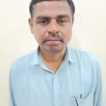ప్రత్యేక టెట్ నిర్వహణ చేయాలని వినతి పత్రం అందిస్తున్న రికగ్నైజ్డ్ ఉపాధ్యాయ పండిత పరిషత్తు రాష్ట్ర గౌరవ అధ్యక్షులు