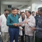 రిమ్స్ కార్మికుల సమస్యల పరిష్కారానికి కలెక్టర్‌కు వినతిపత్రం