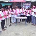 ప్రభుత్వ భూమి ఆక్రమణపై తహసీల్దార్‌కు ఫిర్యాదు