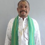 ప్రభుత్వ పాఠశాల విద్యార్థులకు విద్యా భరోసా.. ఏటికొప్పాకలో స్టూడెంట్ కిట్ల పంపిణీ