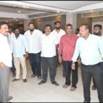 మదిరెడ్డి పల్లి గ్రామం లో విద్యుత్ షాక్ తో వ్యక్తి మృతి.