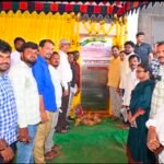 బ్రహ్మంగారిమఠం మండల కేంద్రంలో విచ్చలవిడిగా బెల్టు షాపులు నిర్వహిస్తుంటే అధికారులు ఏ మత్తులో దాగి ఉన్నారో.