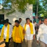 ఏటికొప్పాక వారపు సంత దుస్థితి.. వర్షం పడితే రైతులు, కొనుగోలుదారులకు నరకయాతనే!