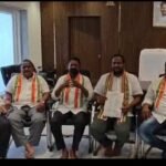 ఘోర రోడ్డు ప్రమాదం: పెళ్లికి వెళ్తుండగా బైక్‌ను ఢీకొట్టిన కారు.. ఇద్దరు యువకులకు తీవ్ర గాయాలు*