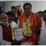పారిశుధ్య కార్మికురాలి మృతి. ధర్నా.. న్యాయం చేయాలని డిమాండ్