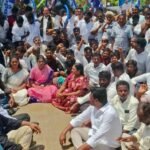 డీఎస్సీ పేరుతో నిరుద్యోగులను మోసం చేశారంటూ కాకాని విమర్శ