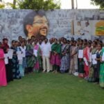 ఖానాపూర్ మండల కేంద్రానికి చెందిన మానపెల్లి గోపయ్య మృతదేహానికి నివాళులర్పించిన మాజీ ఎంపీపీ వేములపల్లి ప్రకాష్ రావు,సర్పంచ్ దాసరి రమేష్,