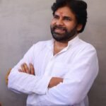 అనంతపురం జిల్లా పర్యటన భాగంగా రాయదుర్గం విచ్చేసిన నారా లోకేష్ కి ఘన స్వాగతం పలికిన ప్రజలు