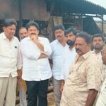 బలభద్రపురంలో రూ.50 వేలతో బస్‌ షెల్టర్‌ నిర్మాణం