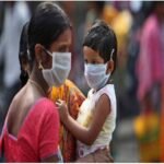 కాకినాడ ఎస్ కె కాలేజ్ ఆఫ్ నర్సింగ్ విద్యార్థులు వసతి గృహాన్ని పరిశీలించి విద్యార్థులతో మాట్లాడిన జిల్లా కలెక్టర్ ఎం.ఎన్. హరీంద్ర ప్రసాద్