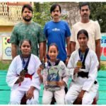 యలమంచిలిలో కూటమి పాలనపై ఇంటింటి ప్రచారం.