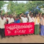 హర్‌ ఘర్‌ తిరంగా ర్యాలీలో పాల్గొన్న మాచర్ల ఎమ్మెల్యే జూలకంటి జాతీయ జెండాతో భారీ ర్యాలీ.. మానవహారంగా విద్యార్థులు, యువత