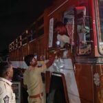 ఆర్ అండ్ బి రోడ్డు అద్వాన పరిస్థితిలో అధికారుల వైఫల్యమా లేక కాంట్రాక్టర్ల నిర్లక్ష్యమా