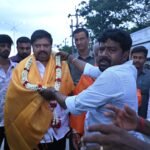 సంగంలో లారీ, ట్రాక్టర్ ఢీ.. భారీగా ట్రాఫిక్ జామ్.