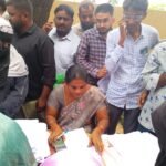 అధికారుల గైరజాలపై కౌన్సిలర్ ఆగ్రహం