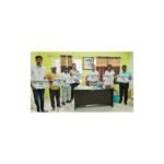 రోడ్డు పక్కన పూజా సామగ్రి అమ్మితే చర్యలెందుకు?