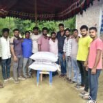 విద్యార్థులకు 140 డ్యూయల్ డెస్క్లు పూర్వ విద్యార్థులు వితరణ