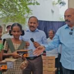 విశాఖలో సీఎం చంద్రబాబుకు ఎమ్మెల్యే వంశీకృష్ణ స్వాగతం*
