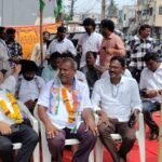 పేదవాళ్ల భూమి లేఅవుట్లుగా మార్చిన వీఆర్వో పంచాయతీ సెక్రెటరీ