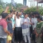 కాటన్ చీరల కార్మికుల నిరవధిక సమ్మె